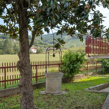Apartment Private Parking, With Hill View *